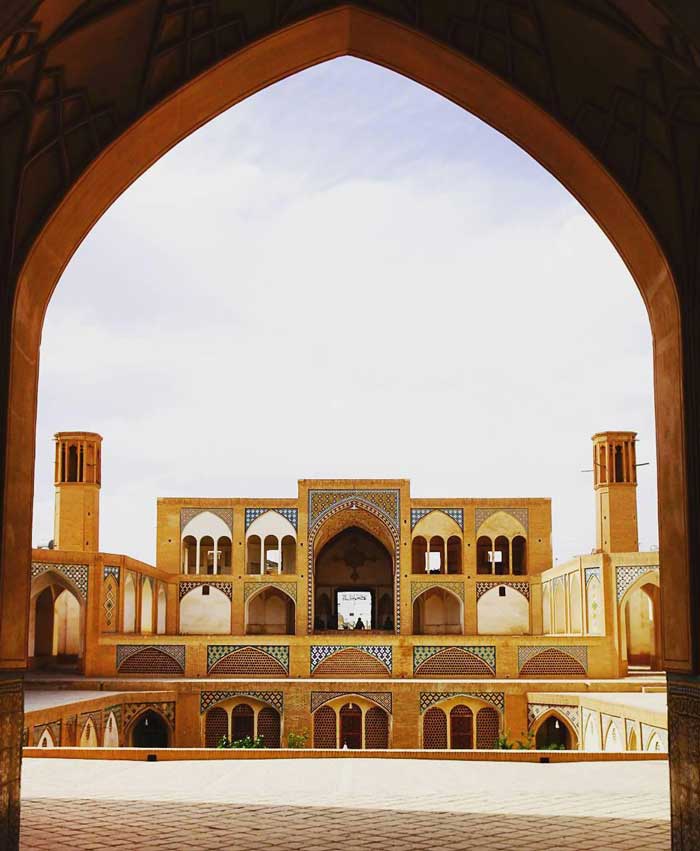 Agha Bozorg Mosque - Teshtar.com