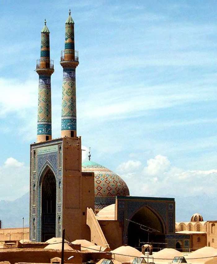 Yazd City - Yazd Tourism - Amir chakhmaq complex - Teshtar.com