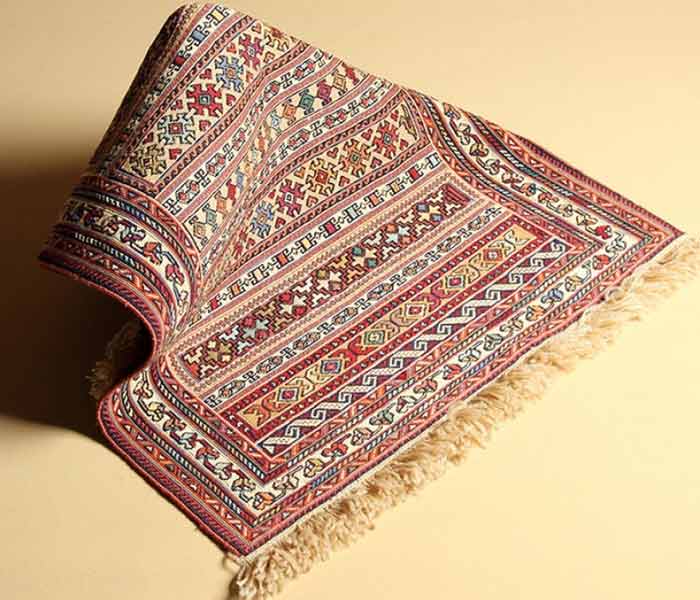 Iran Holiday Packages - Iranian carpet